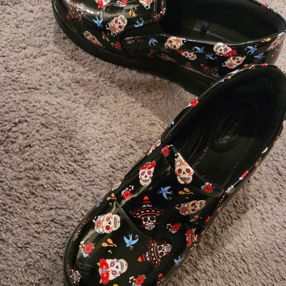 Work Clogs - image 4